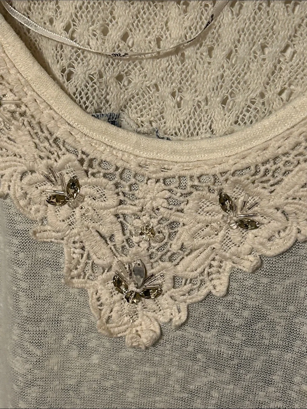 🎼Miss Me Crochet-Trim Sheer Floral Sleeve Top - Blue & Cream size M GUC - Picture 6 of 12